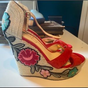 Jessica Simpson Apella Wedge